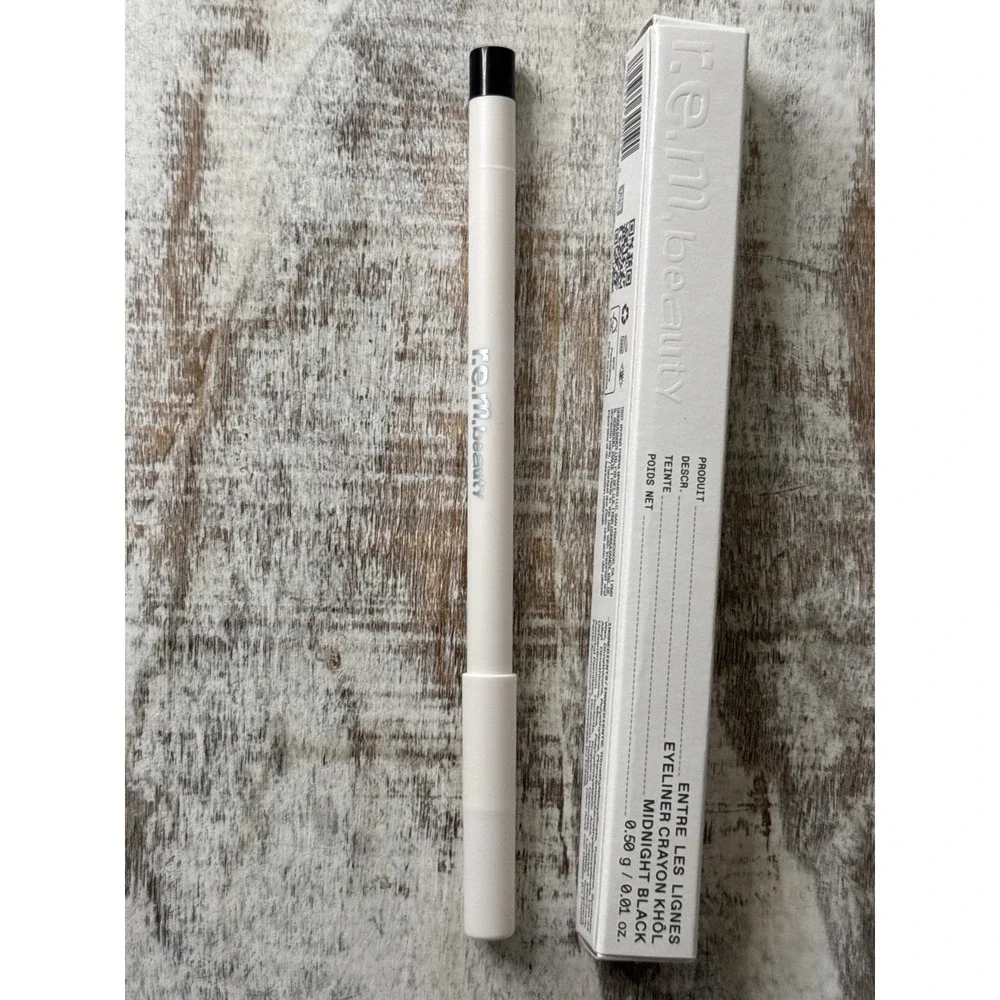 r.e.m. beauty At The Borderline Eyeliner Pencil – Midnight Black – Full Size $19